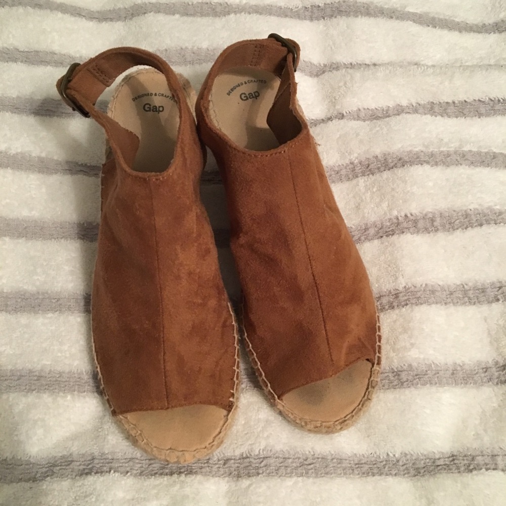 Wedge sandal